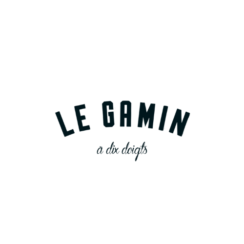 Le Gamin à Dix Doigts